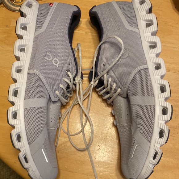 On cloud running sneaker 👟 - Picture 2 of 5